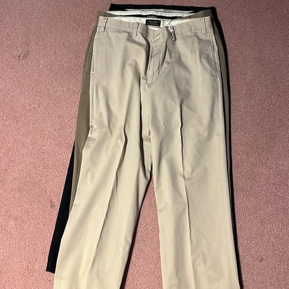 Bundle 3 pairs of Eddie Bauer men’s relaxed fit dress pants 36x30 - Picture 4 of 5